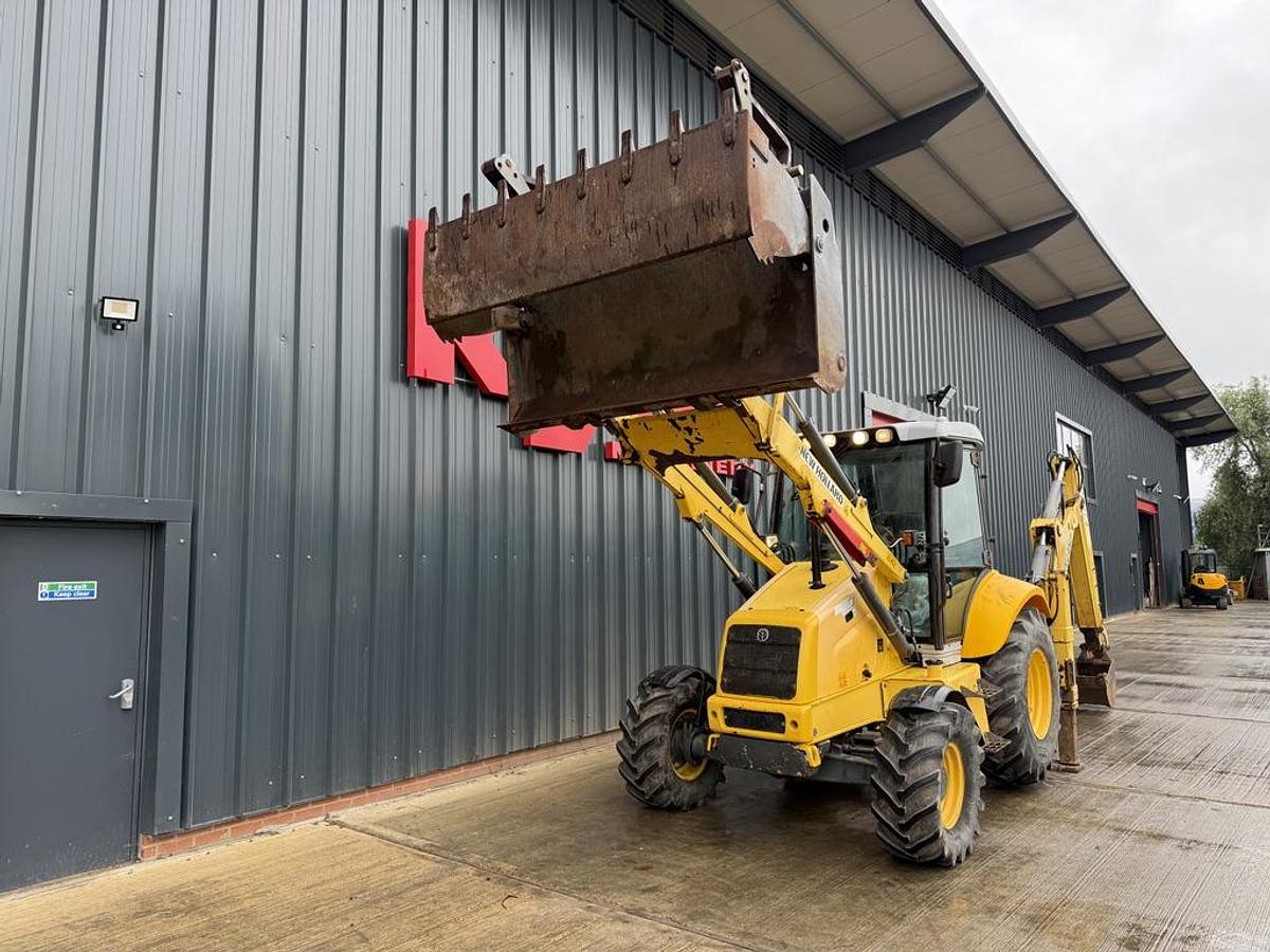 Used New Holland B110-4PT Backhoe Loader
