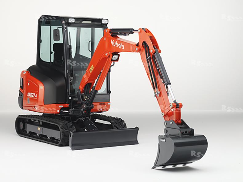2,7 TONNE MINI EXCAVATOR