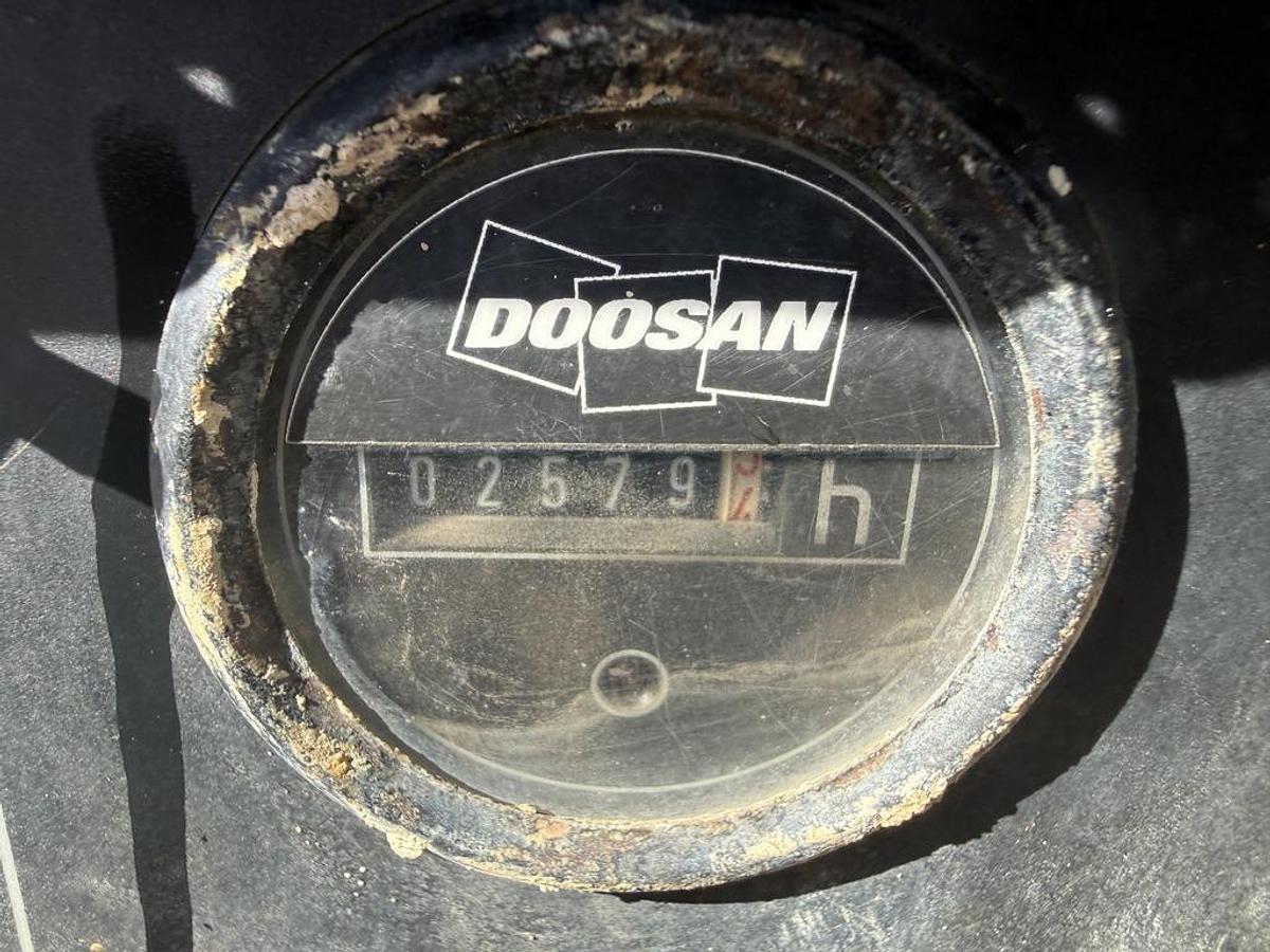 Used Doosan 7/31E 3 m3/min Compressor