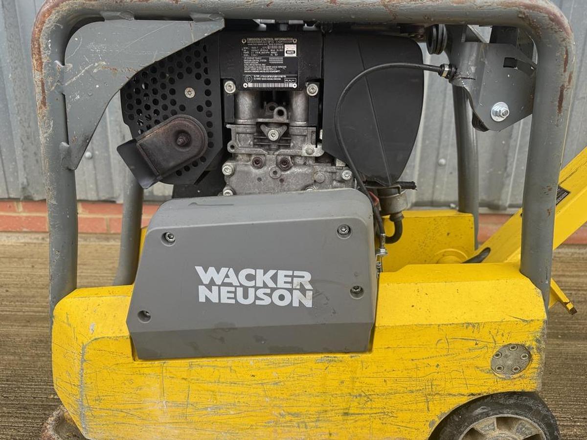 Used Wacker Neuson DPU2540H 160kg Plate Compactor