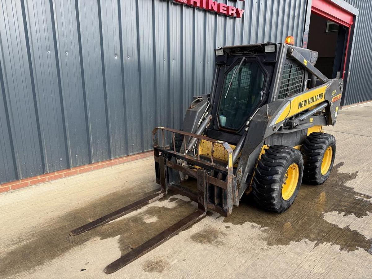 Used New Holland LS185B Skid Steer Loader