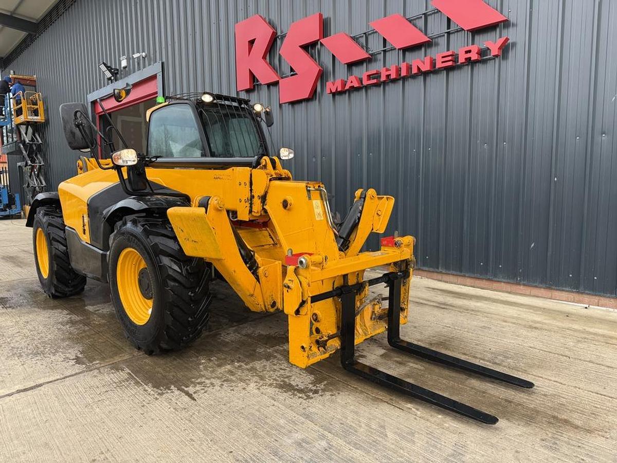 Used JCB 533-105 10.5m Telehandler