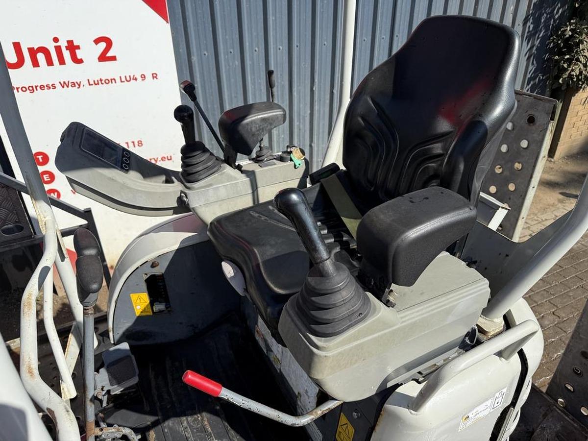 Used Takeuchi TB215R 1.6t Mini Excavator + Trailer