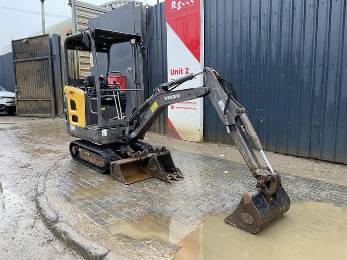 Used Volvo EC15D 1.6t Mini Excavator