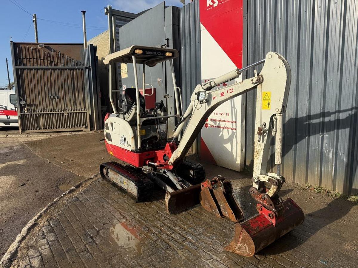 Used Takeuchi TB216 1.8t Mini Excavator