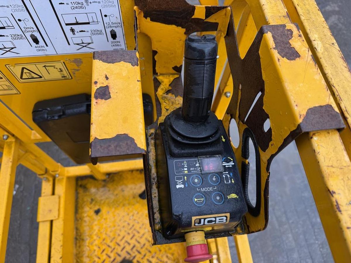 Used JCB S1930E 8m Electric Scissor Lift