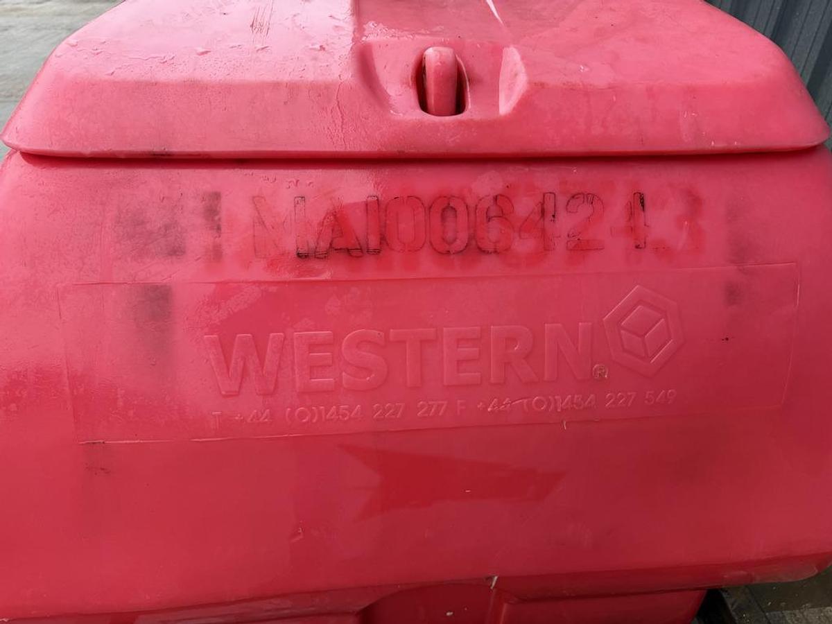 Used Western Trailers Bowser Washer
