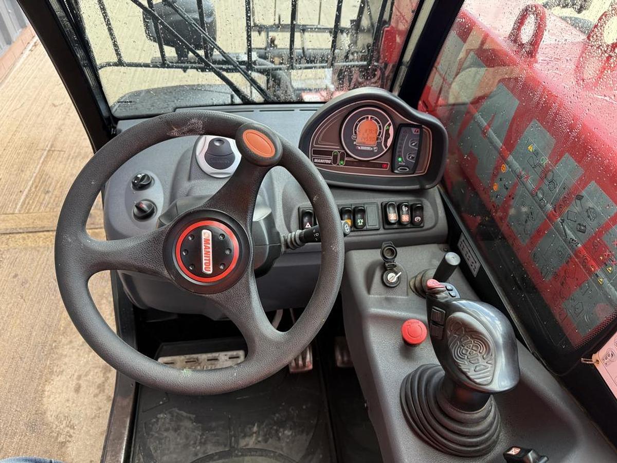 Used Manitou MT 625 H 6m Telehandler