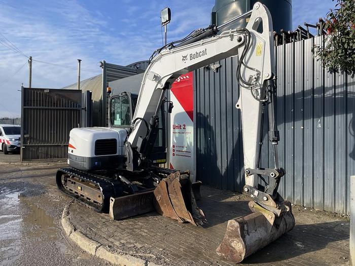 Used Bobcat E85 8.6t Midi Excavator