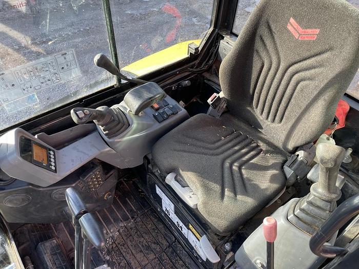 Used Yanmar SV26 2.7t Mini Excavator