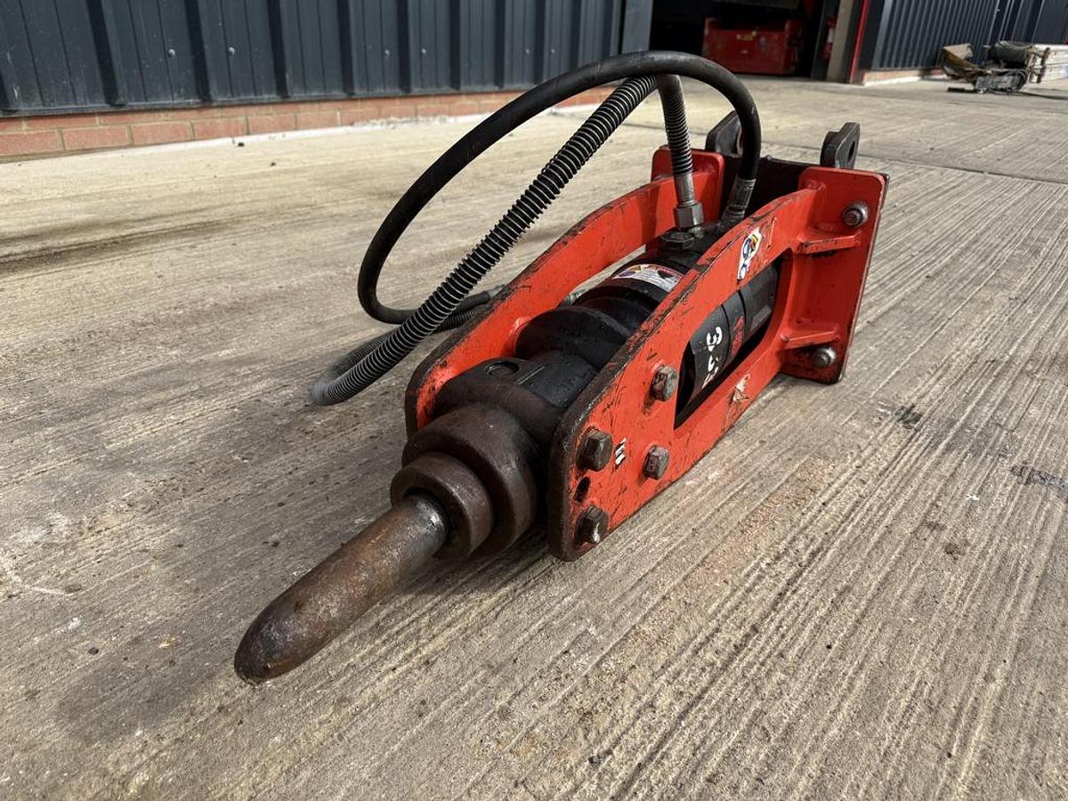 Used Rammer 333 1,8 - 4,0 t Hydraulic Breaker