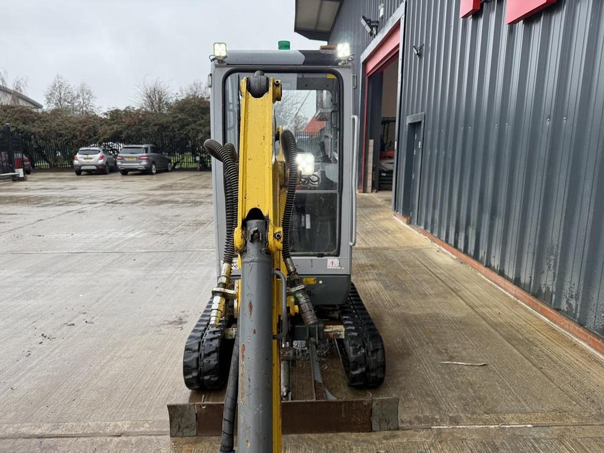 Used Wacker Neuson ET16 1,7t Mini Excavator +Trailer