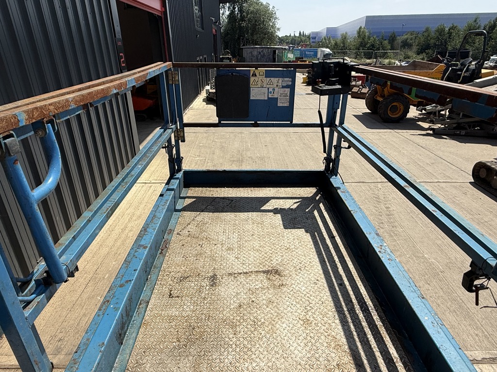 Used Genie GS3369 RT 12m Scissor Lift