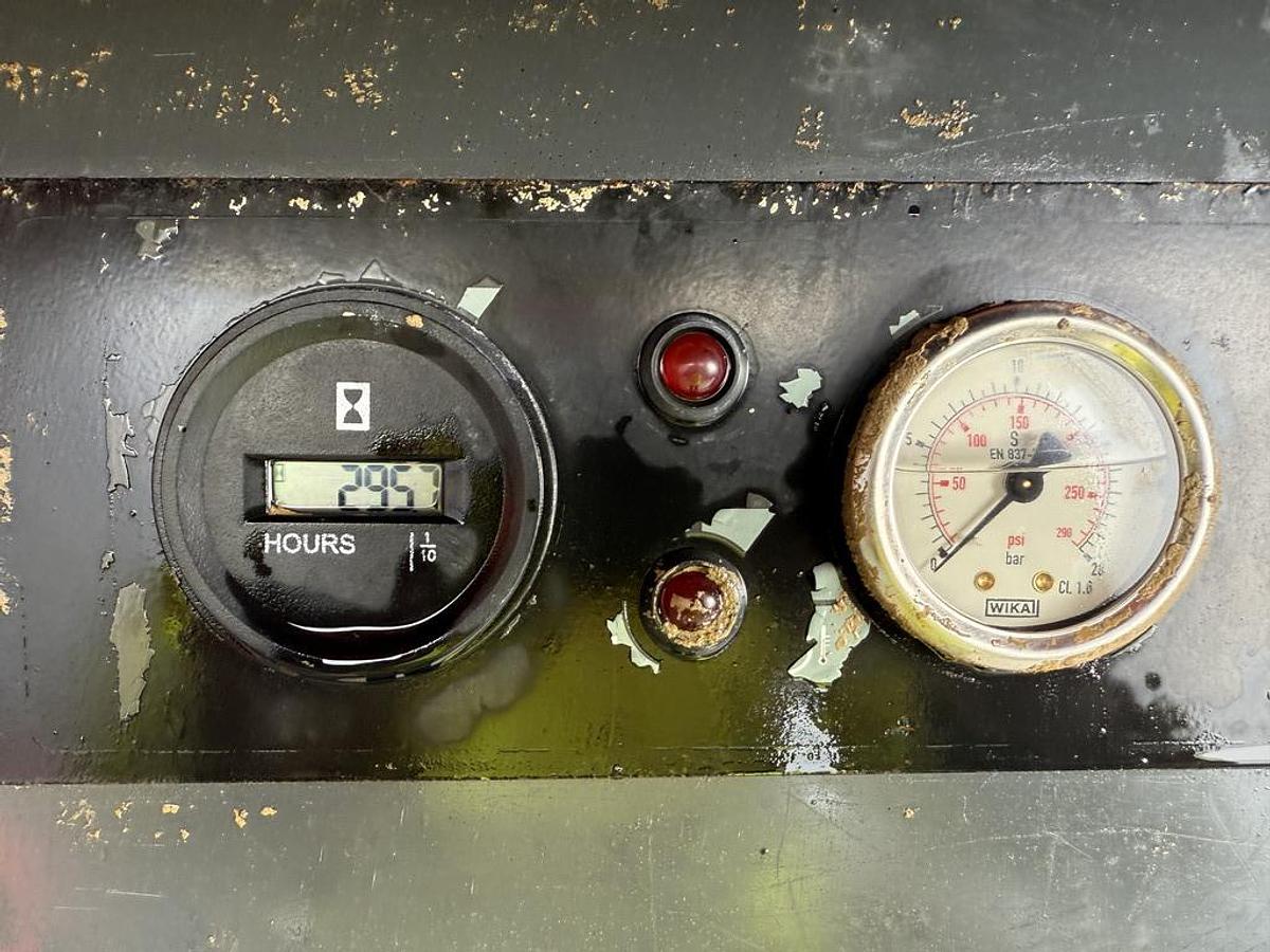 Used Atlas Copco XAS 58-7 3.0 m3/min Compressor