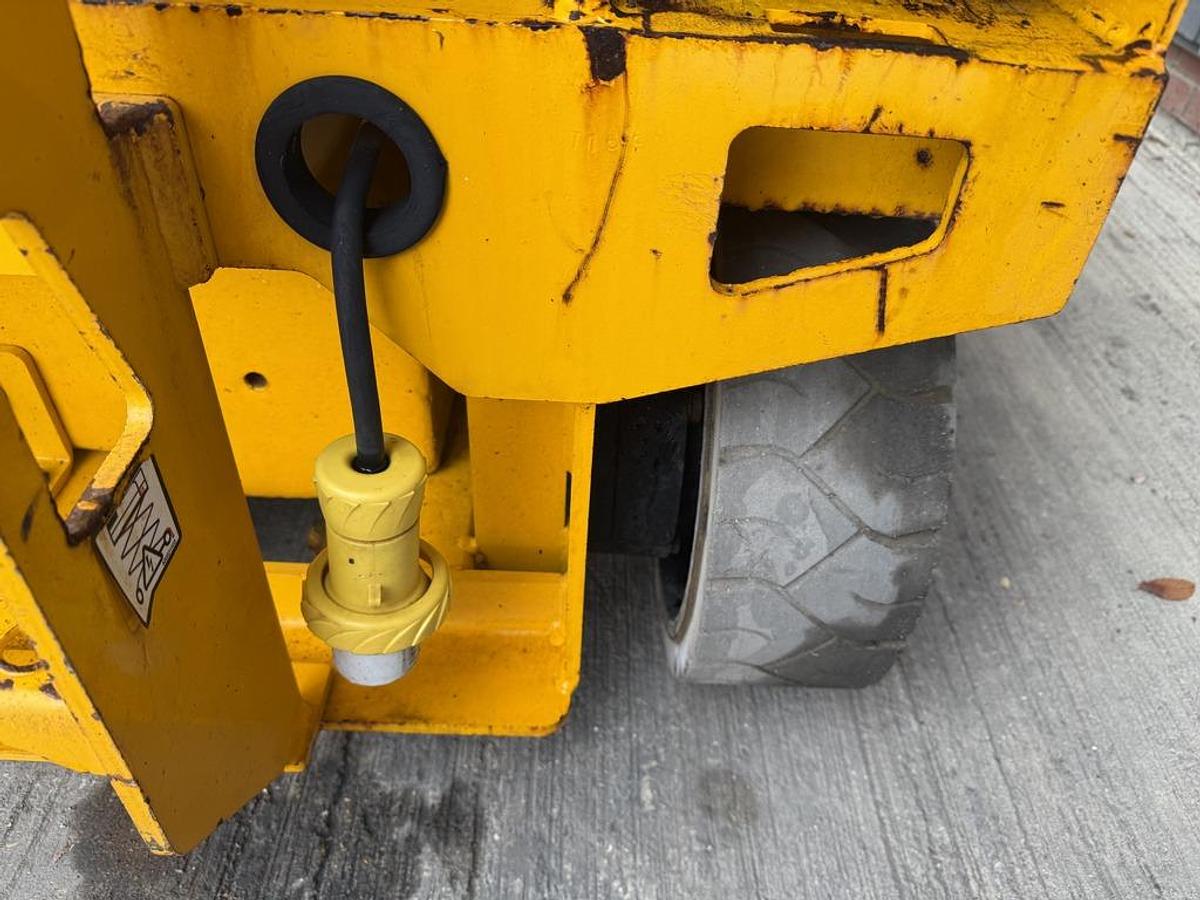 Used JCB S3246E 12m Electric Scissor Lift