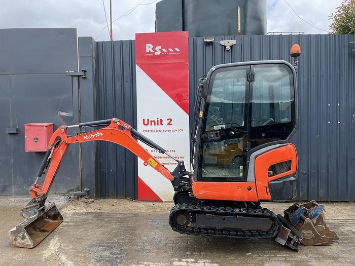 Used KUBOTA KX016-4
