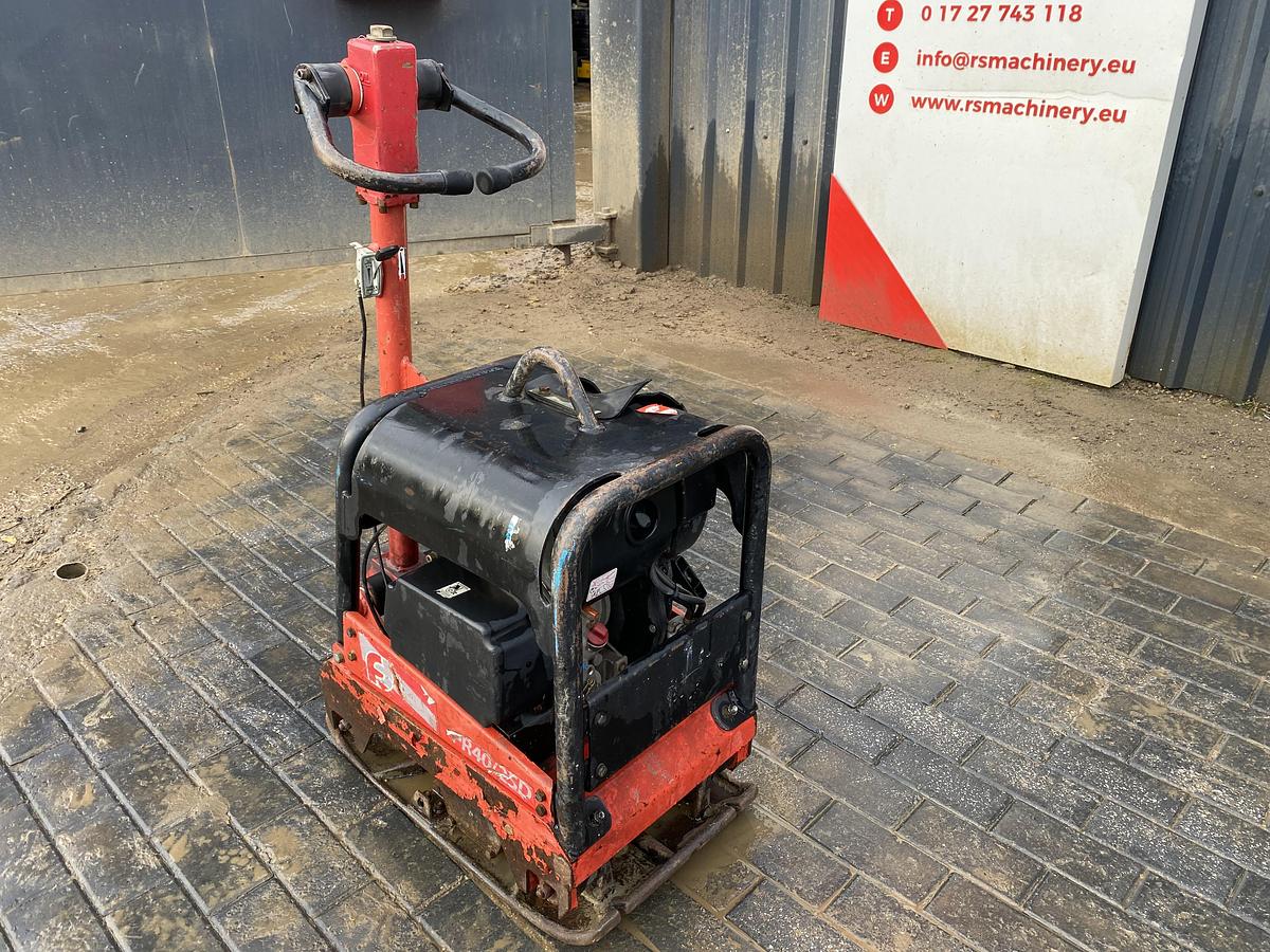 Used FAIRPORT FPR4025A Compactor Plate