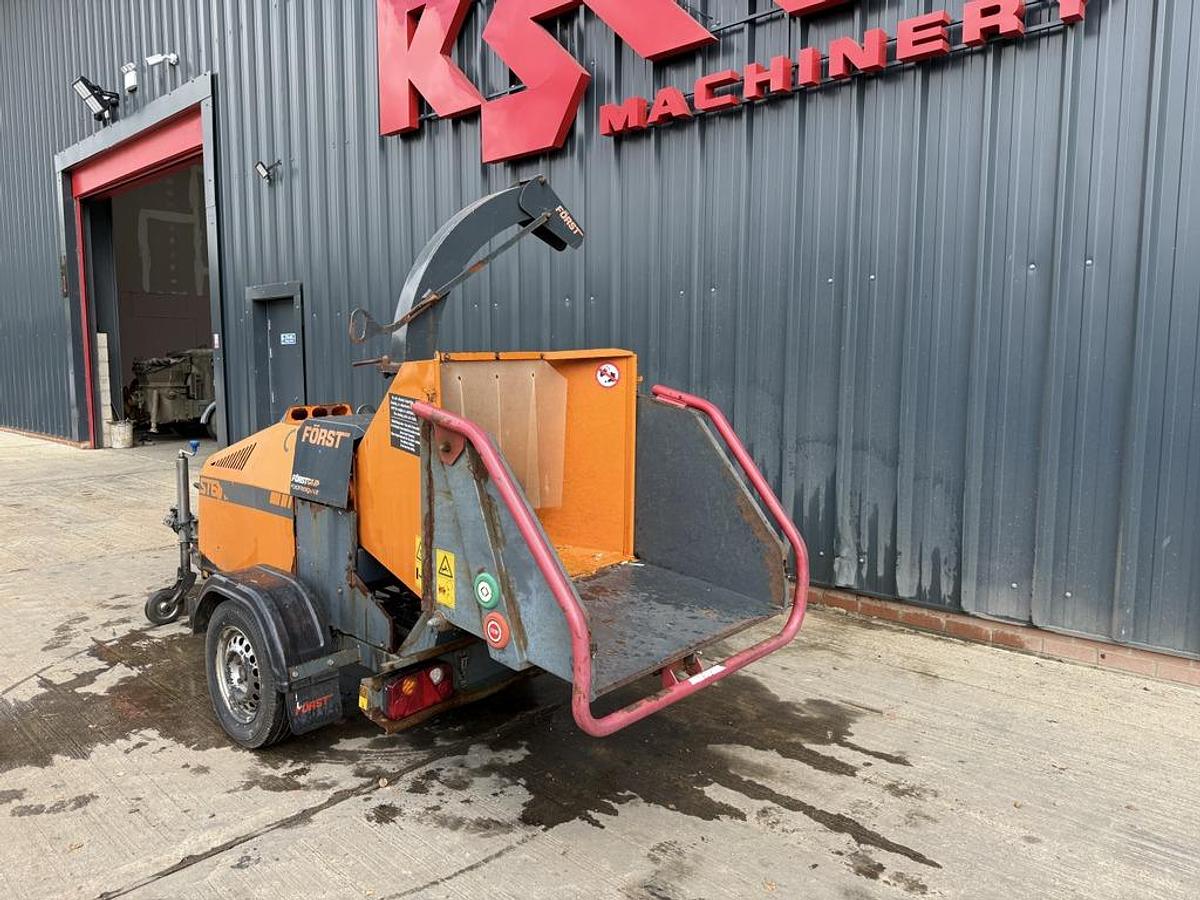 Used Forst ST6 Woodchipper