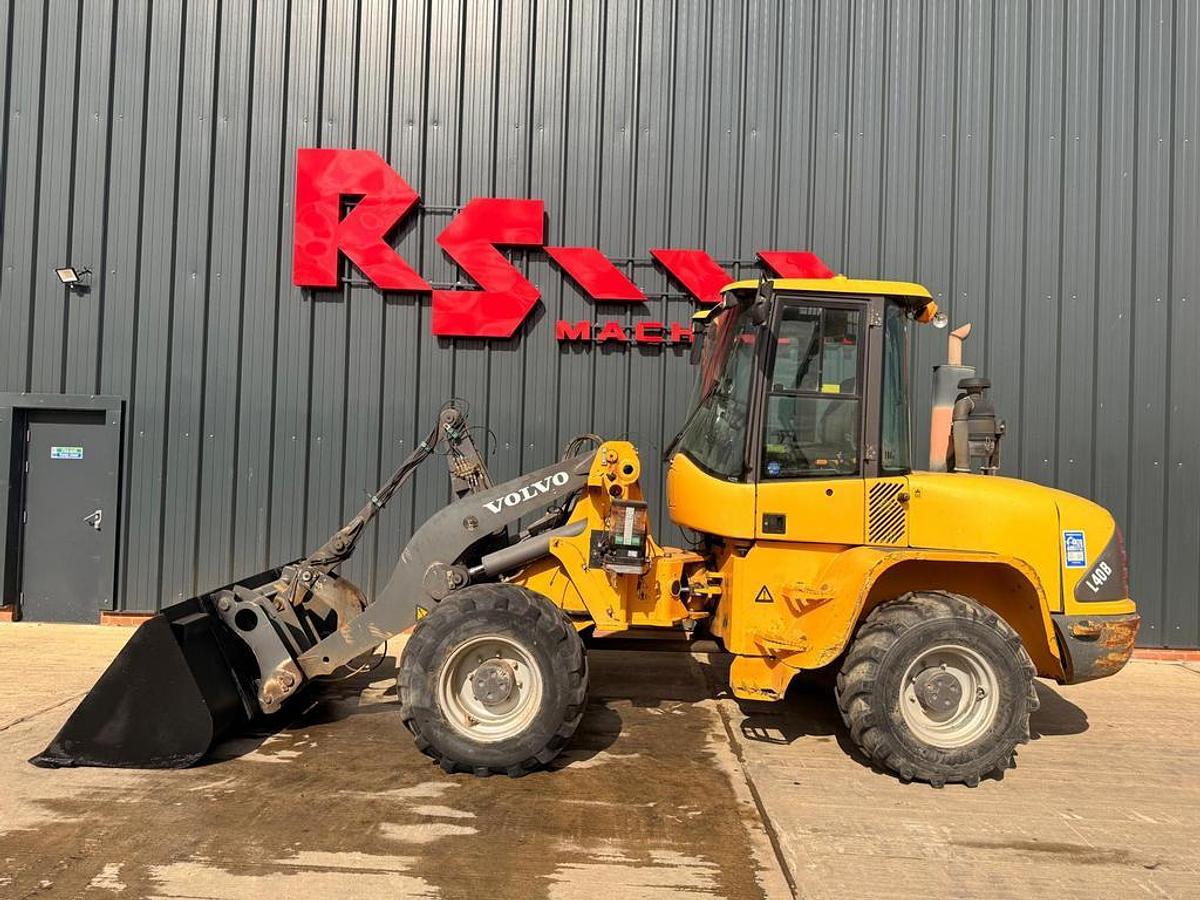 Used Volvo L40B Wheel Loader