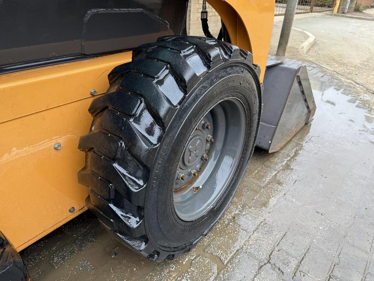 Used Case SR130B Skid Steer Loader