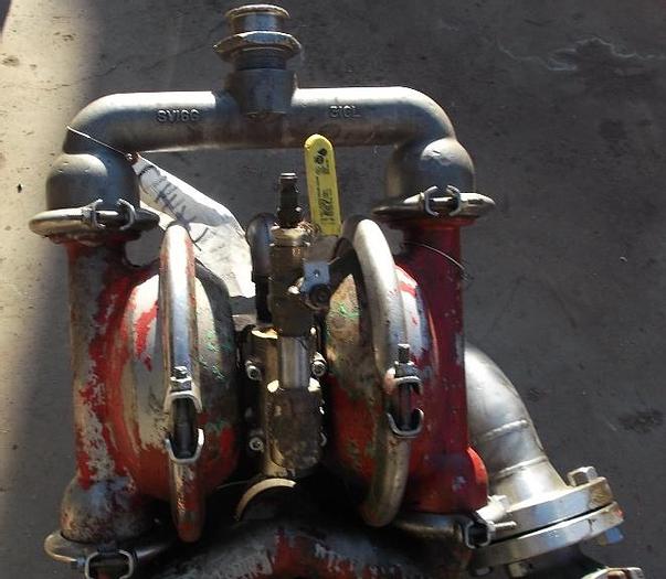 Used Pump, Diaphragm, 1.25", 316 S/st, Versa-Matic, Mdl SV116 #S740218