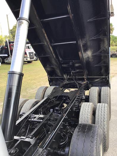 Used 2008 FREIGHTLINER M2 112 TRI AXLE DUMP TRUCK