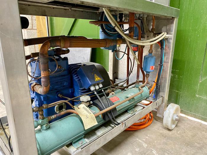 Used TECHNOHOY MF50 LABORATORY FREEZER