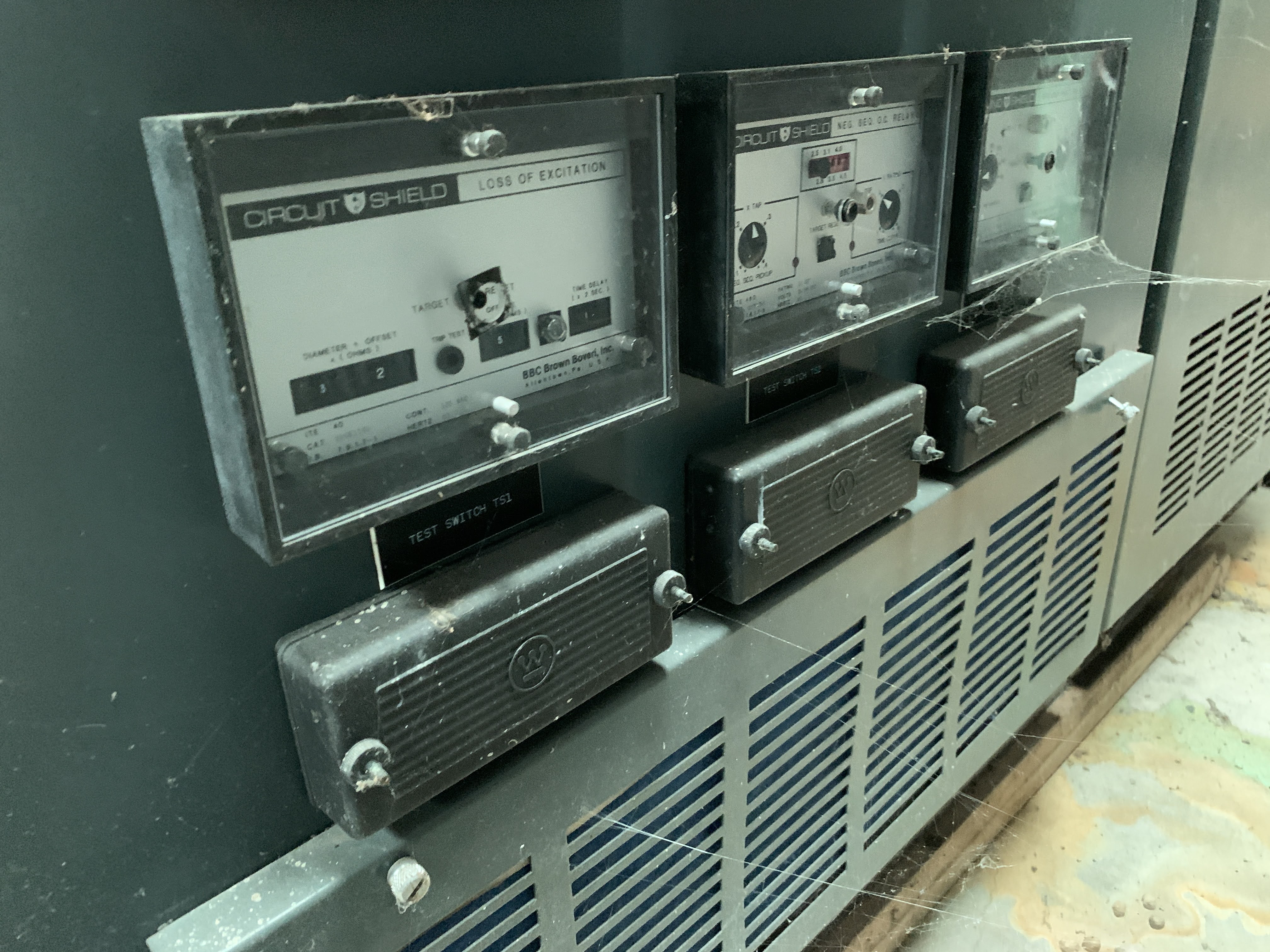 Used 1,000 kW Hydro-Electric Generating System; MFG 1985 by Teledyne / Louis-Allis