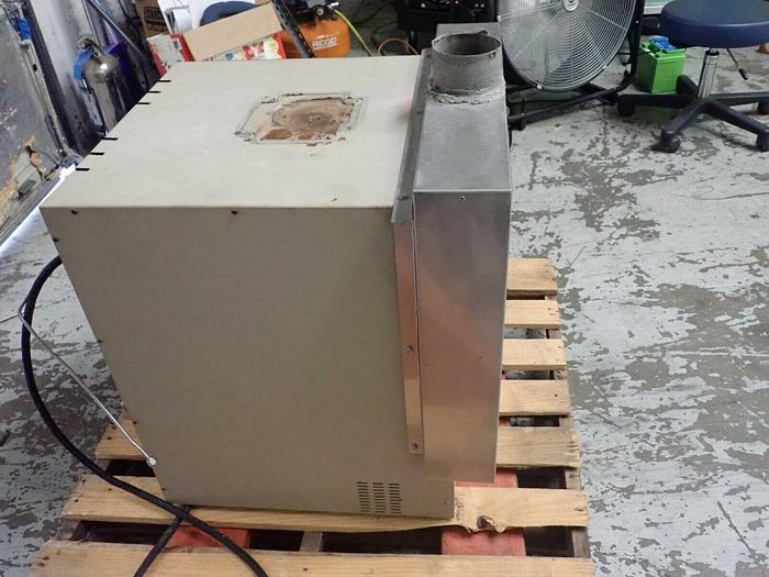 Used Thermo Scientific Thermolyne Model F30420 Muffle Furnace