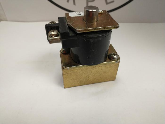 Used PARKER NM22-0511 9-16 Volt electric propane shutoff valve GH201