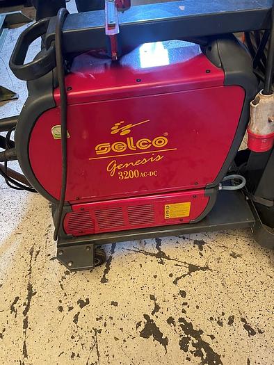 Usato SALDATRICE A TIG (117) SELCO