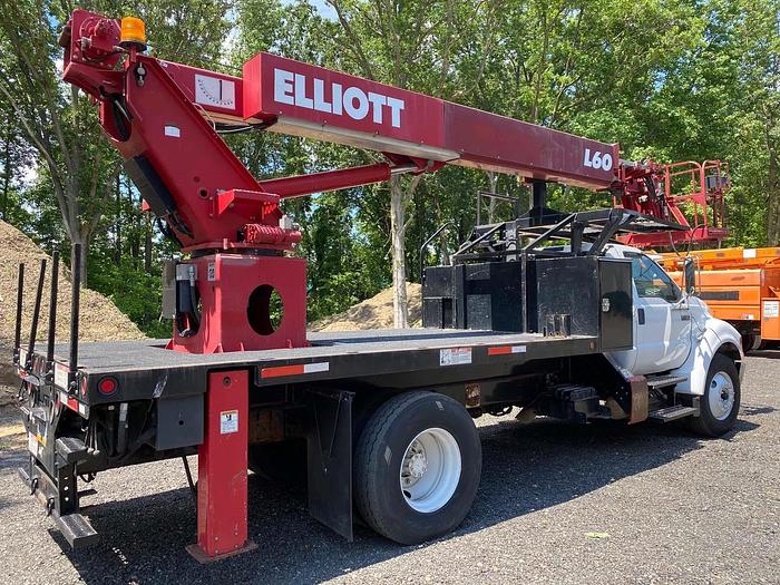 Used 2009 Ford F750 4x2 Elliott L60R Sign Crane - M22926