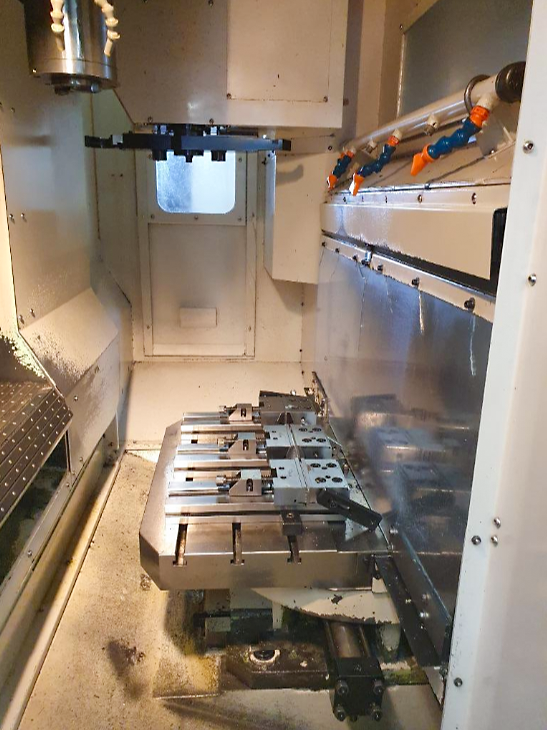 Used Daewoo ACE V400 - Vertical Machining Center - 2002