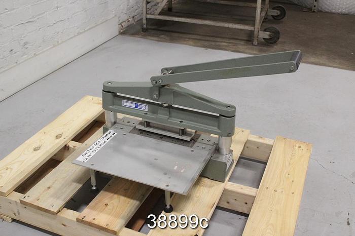 Used L&W Sample Cutter, Code 108, Type 987204, No. 1416 #38899
