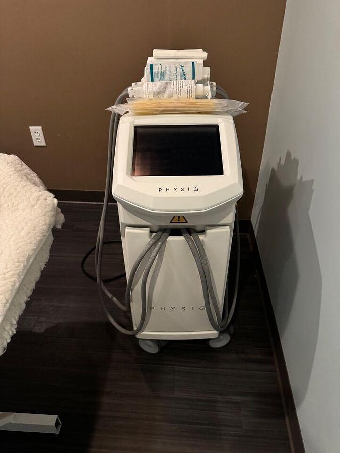 Used For Sale CARTESSA Physiq Laser - Radio Frequency (RF)