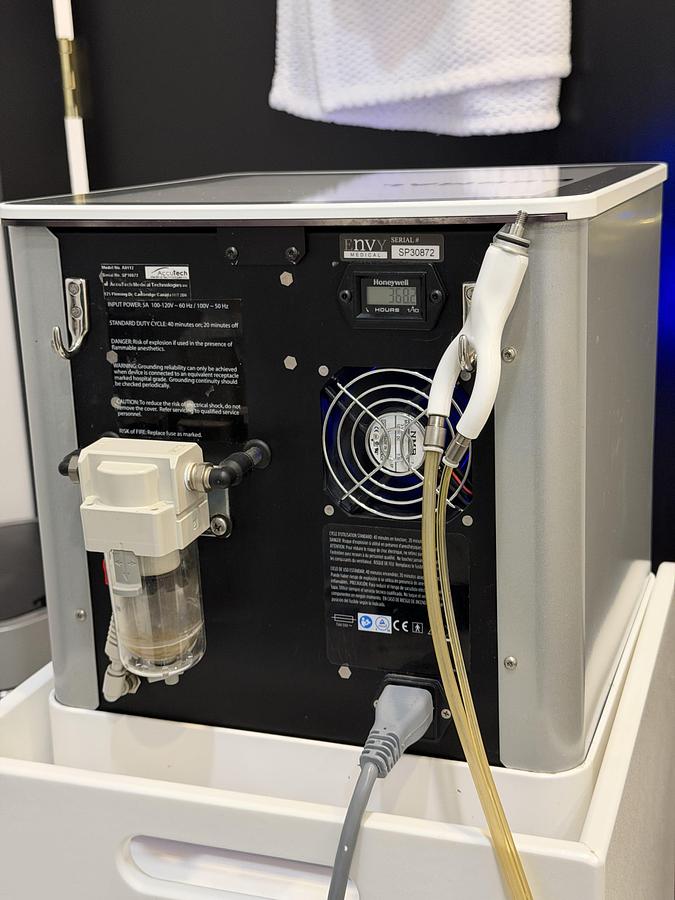 Used 2020 ENVY Medical (Allergan) Diamond Glow