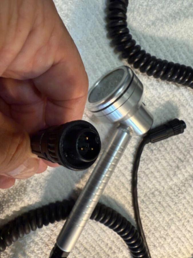 Used For Sale EDGE SYSTEMS Hydra Facial LED Lights Microdermabraders