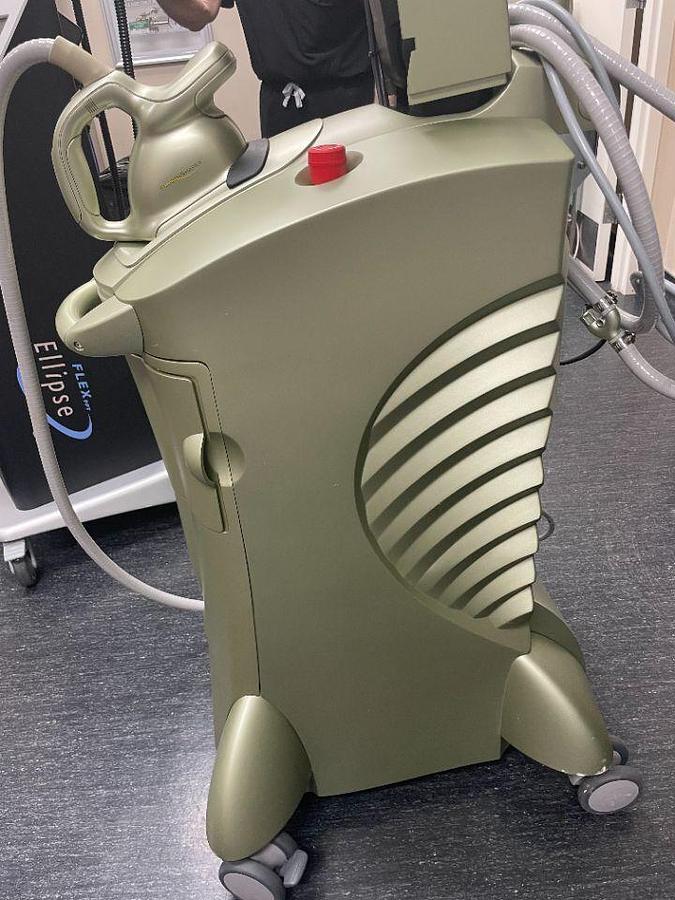 Used For Sale SYNERON SmoothShapes Laser - Radio Frequency (RF)