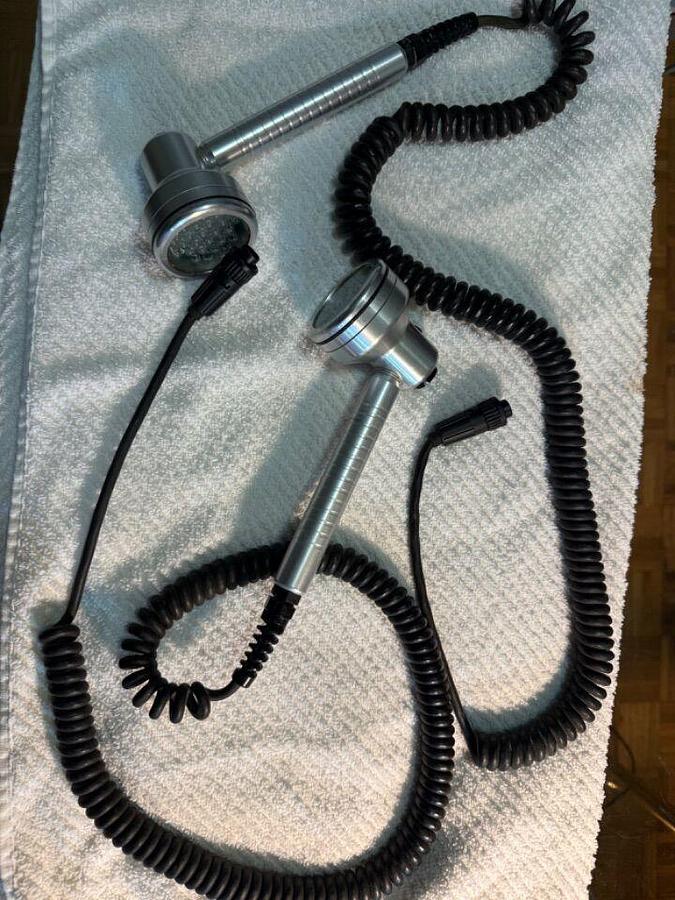 Used For Sale EDGE SYSTEMS Hydra Facial LED Lights Microdermabraders