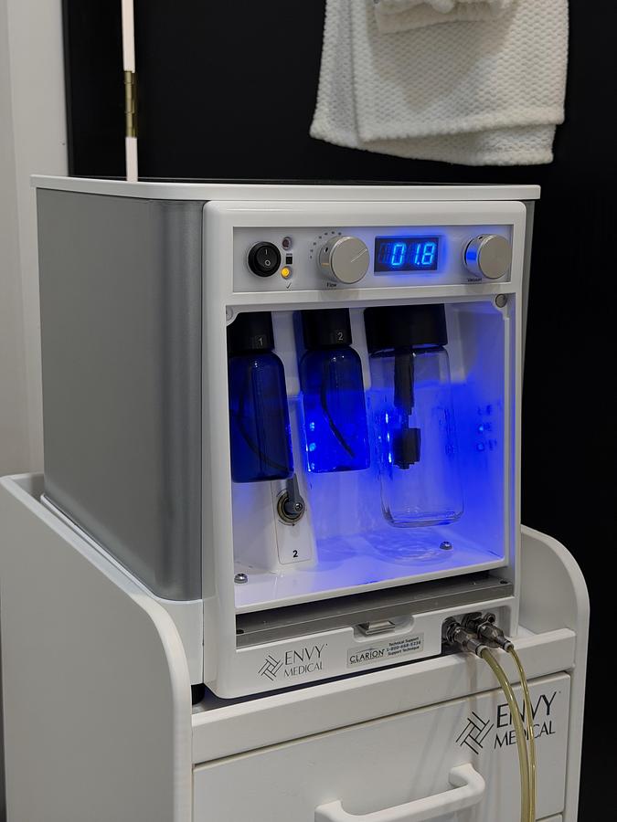 Used 2020 ENVY Medical (Allergan) Diamond Glow