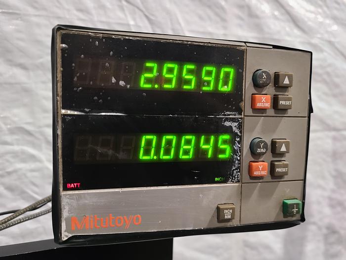 Used Bridgeport Milling Machine 2 HP Vari Speed Round Head DRO & X, Z Power Feed