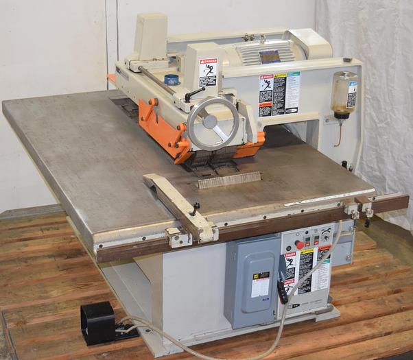 Used DIEHL SL-60 straight line bottom arbor chain infeed ripsaw, variable infeed speed controller