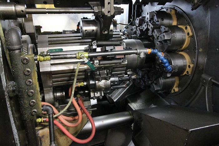 Used NATIONAL ACME 6 INCH RPA8 CHUCKER