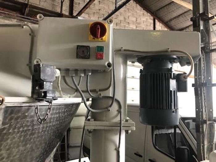 Used Pulver kegleblander 300L-1