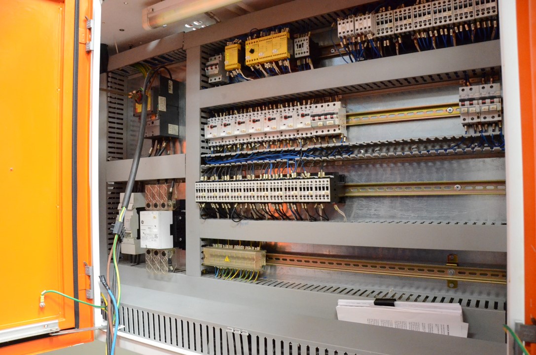 Usado 2003 BOCCA MALANDRONE R 50 CF - CNC Rectificadoras sin centros #4404