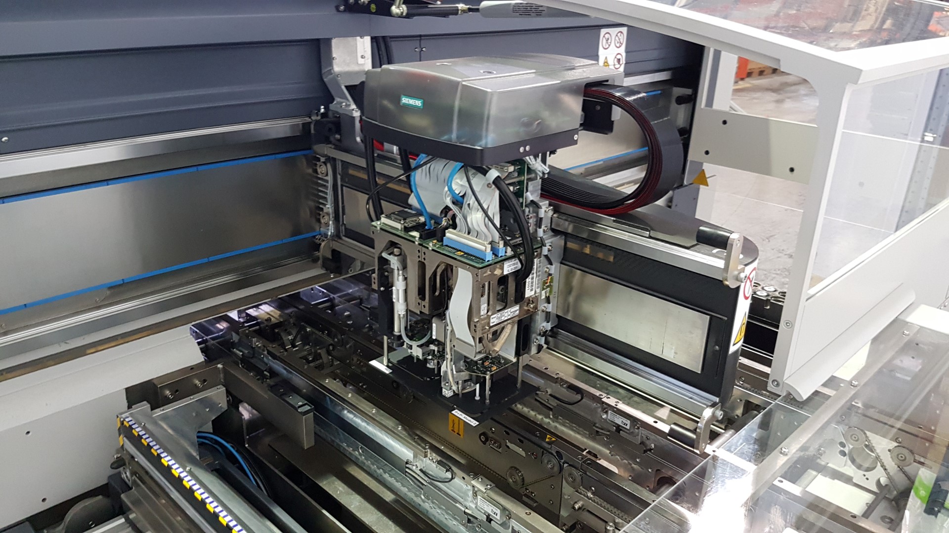 Used Siplace HF3 Pick & Place