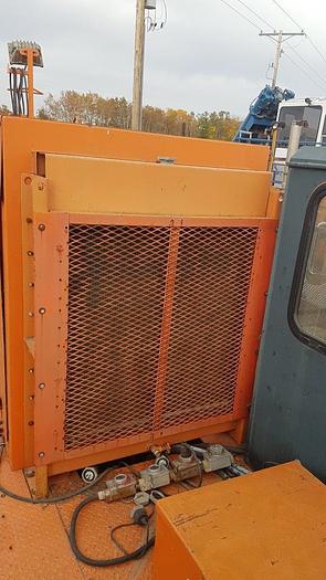 Used 2001 Frontier 4 Axle Carrier Style Oilfield Pump / Kill Truck