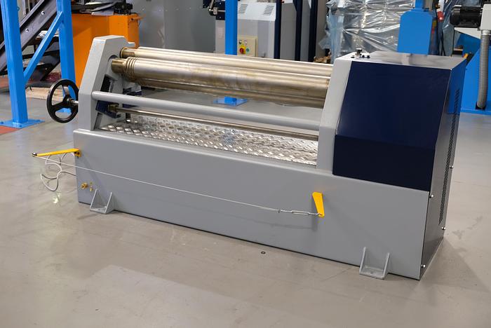 UZMA Model IRM Power operated 2mm -6mm Bending rollers