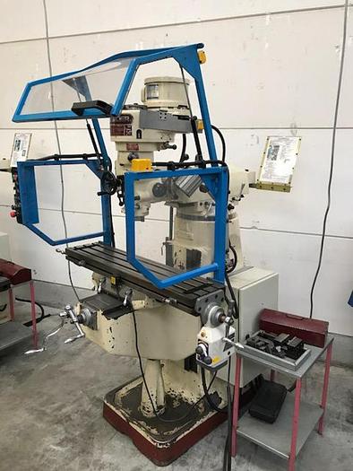 Gebraucht Verticale freesmachine Chevalier