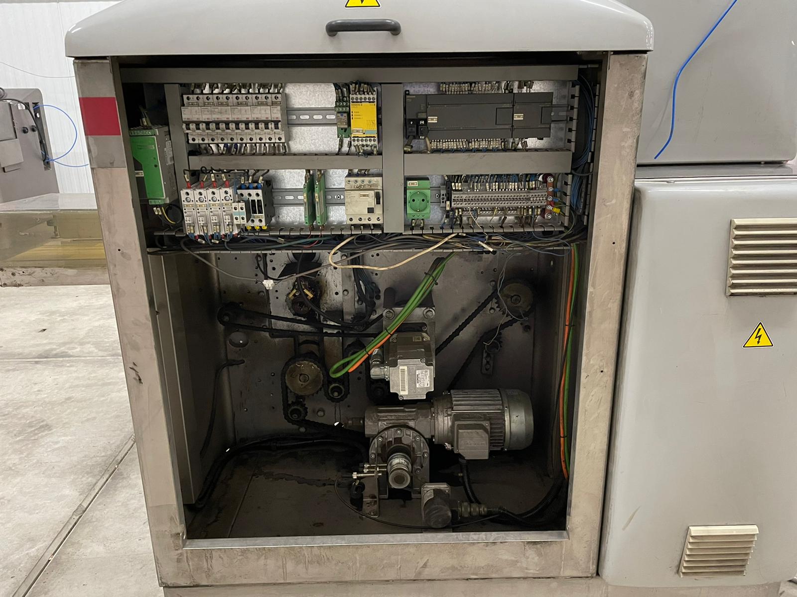 Used 2007 Record Scorpion horizontal wrapper